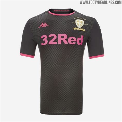 leaked leeds united kit.